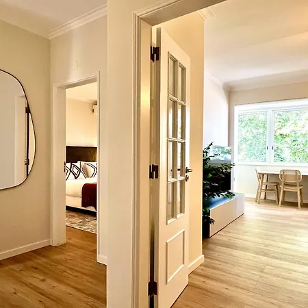 Apartament Flh Charming And Peaceful Віавіа