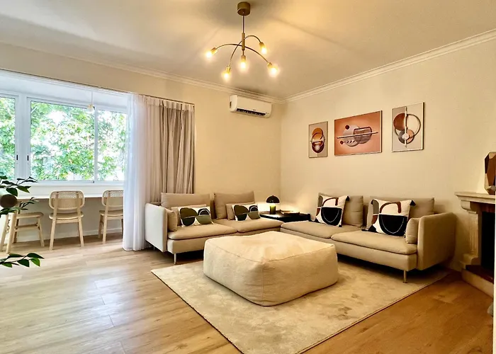 Flh Cascais Charming And Peaceful Apartment Кашкайш