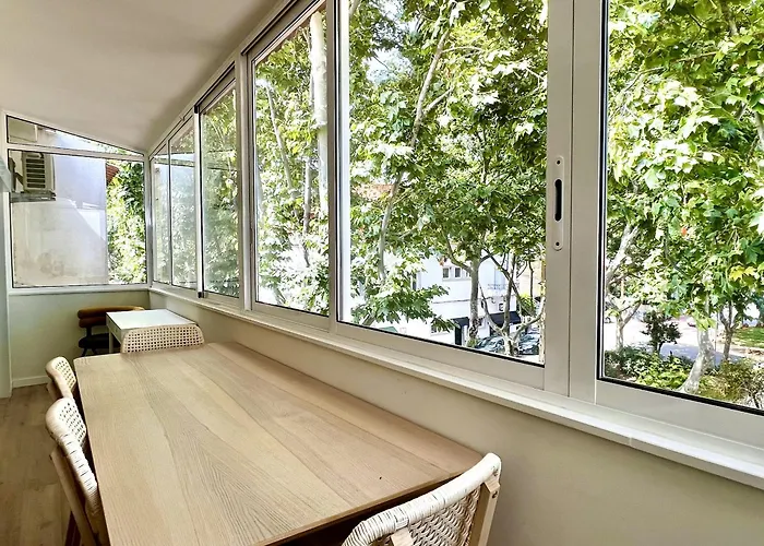 Апартаменты Flh Cascais Charming And Peaceful Apartment *